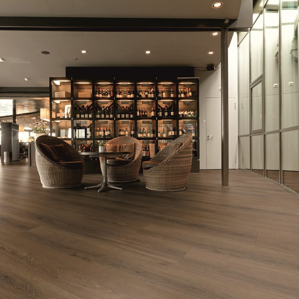 Enia MELLAU oak barrel