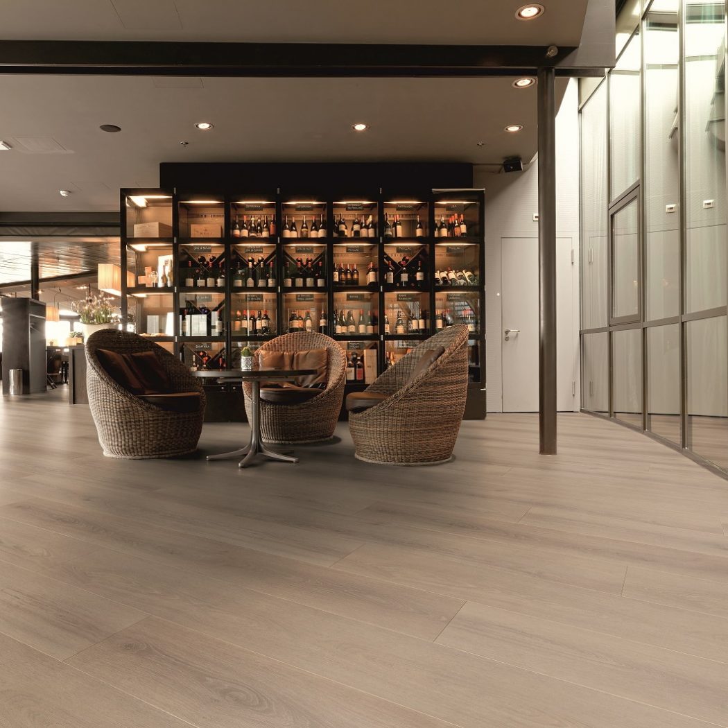 Enia MELLAU oak sand